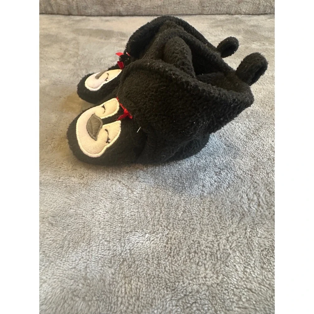 Penguin baby‎ booties, fleece feet wraps